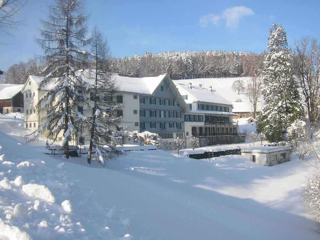 Gasthof Gyrenbad Hotel Turbenthal Exterior photo